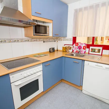Alfonso Reyes - Harbour Apartment Malaga